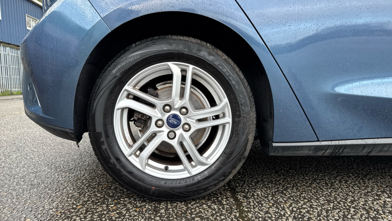 Ford Focus 1.0 EcoBoost 125 Zetec 5dr Auto Petrol Hatchback